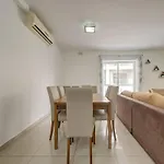 Central, Spacious With Sea Views * St. Paul's Bay
