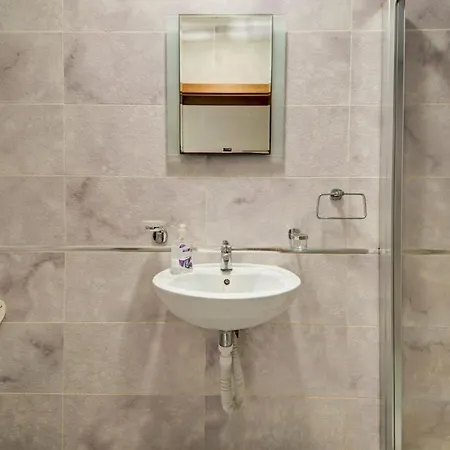 Central, Spacious With Sea Views * San Pawl il-Baħar