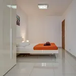 Central, Spacious With Sea Views *